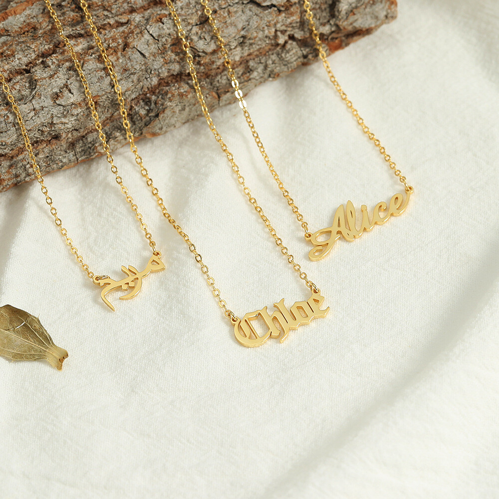name necklace CVN15-7